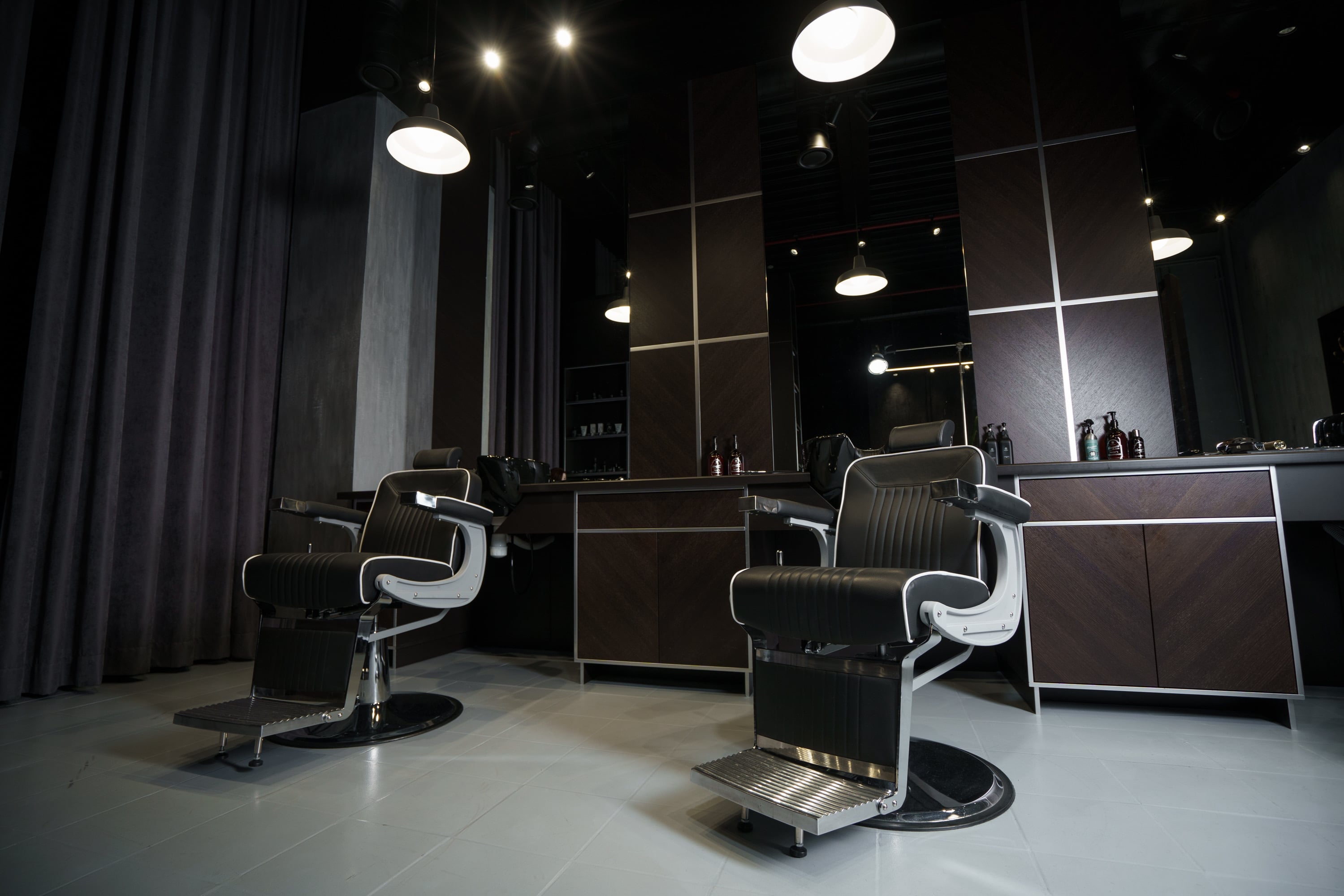 Интерьер ASHSTYLE BARBER LOUNGE